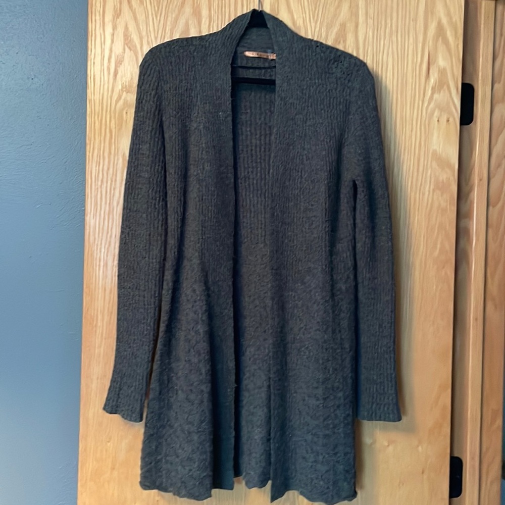 Cardigan sweater
